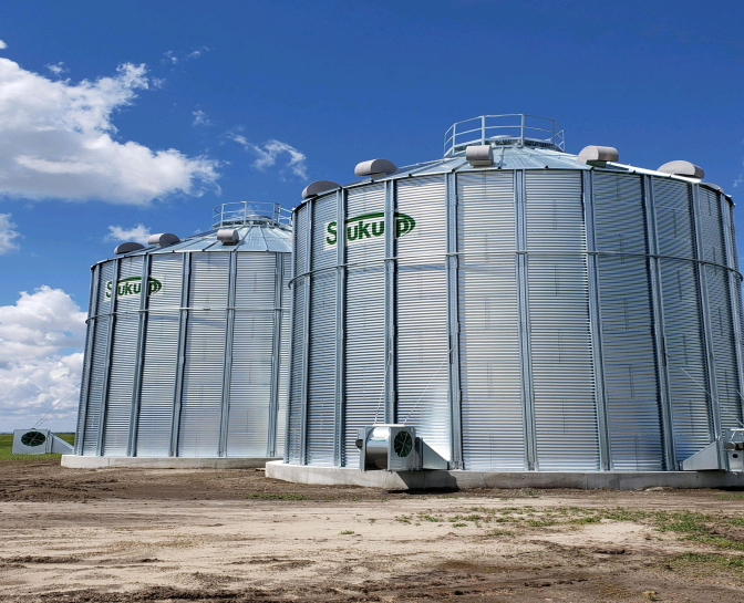 Commercial/Farm Bins